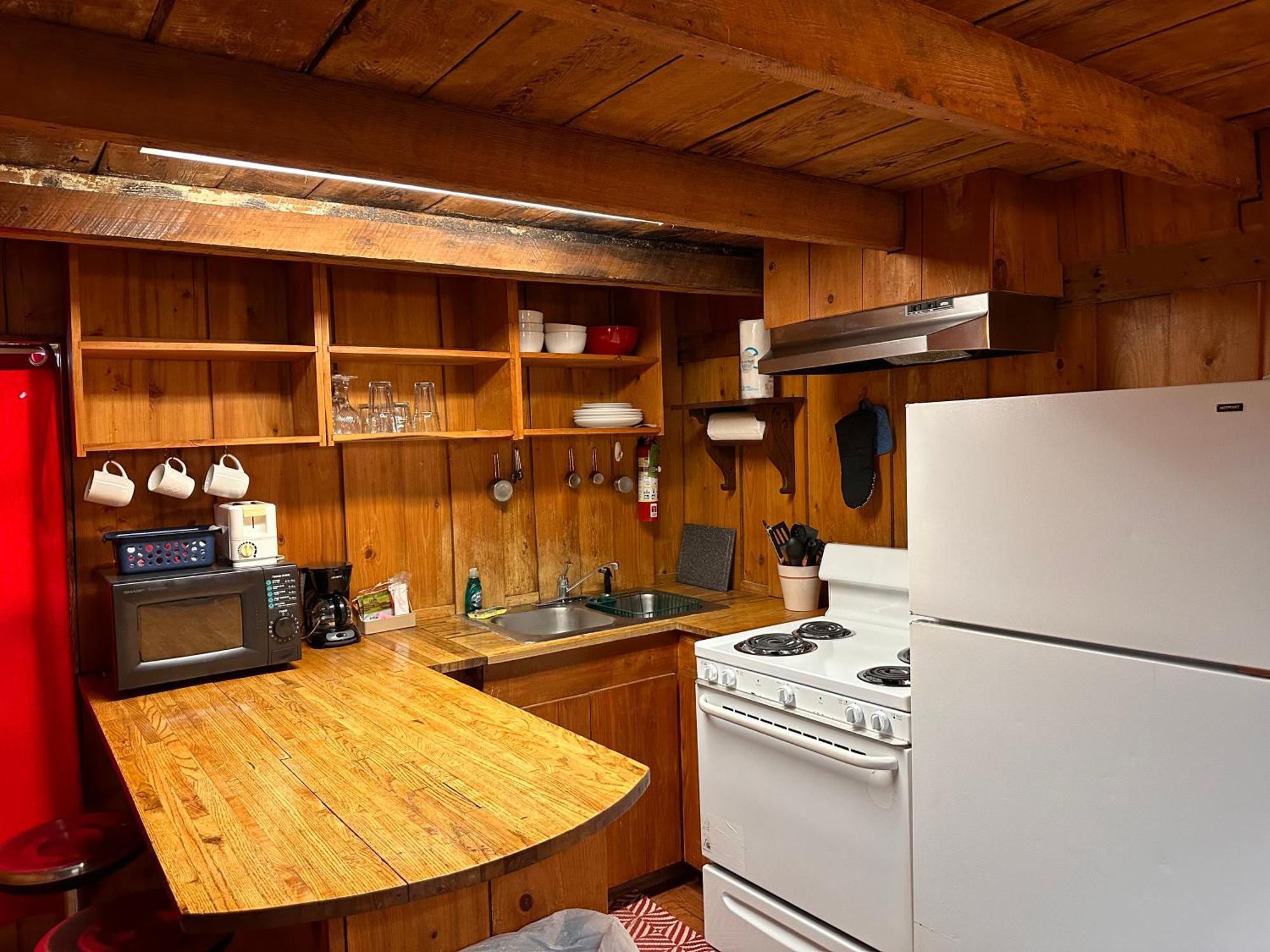 Turn On Inn Lake Village Room photo