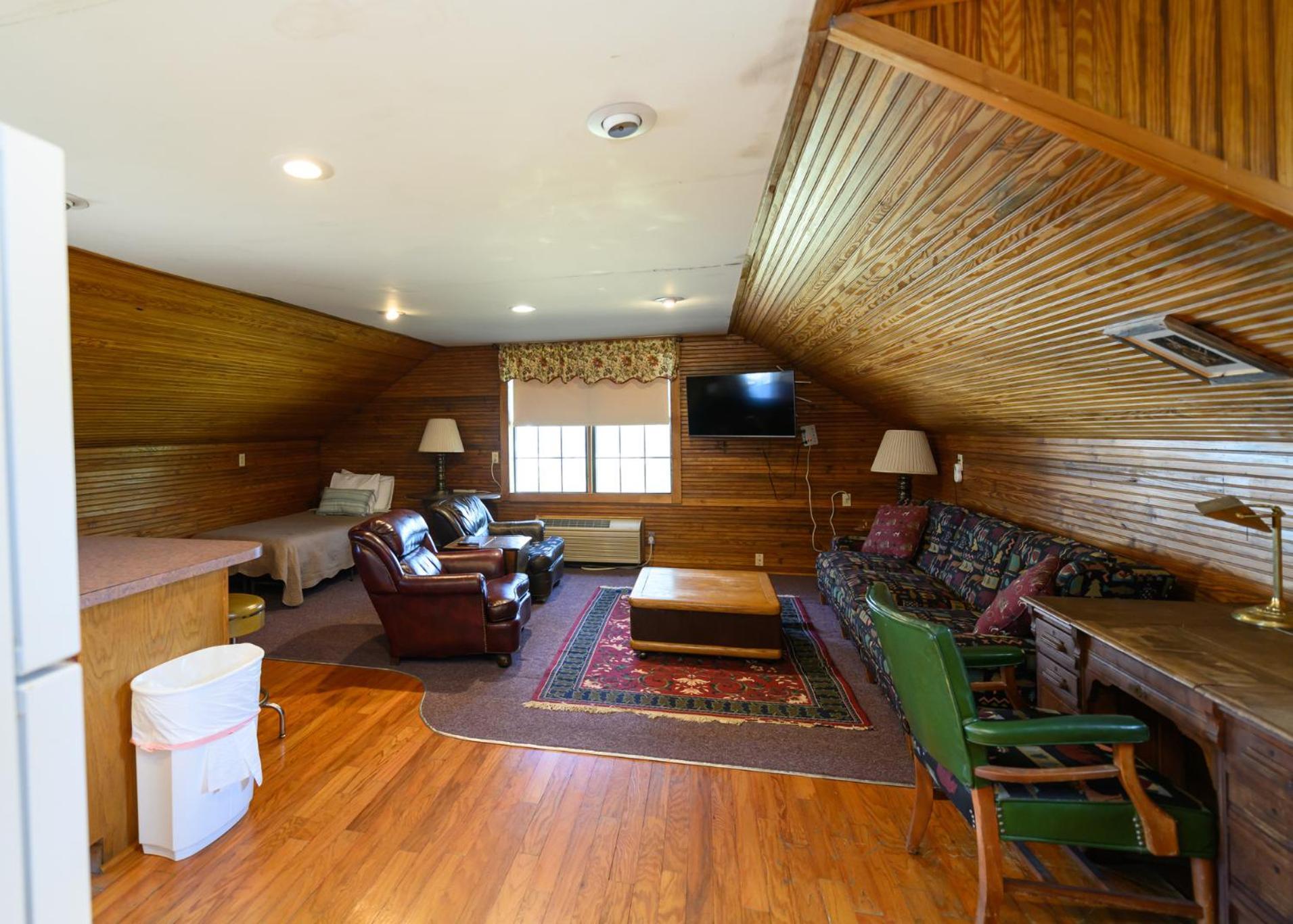 Turn On Inn Lake Village Room photo